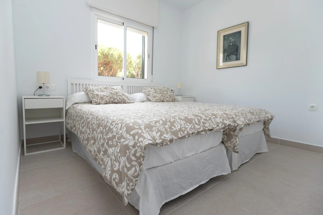 WhatsApp Image 2025-12-04 at 18.22.11 (2)