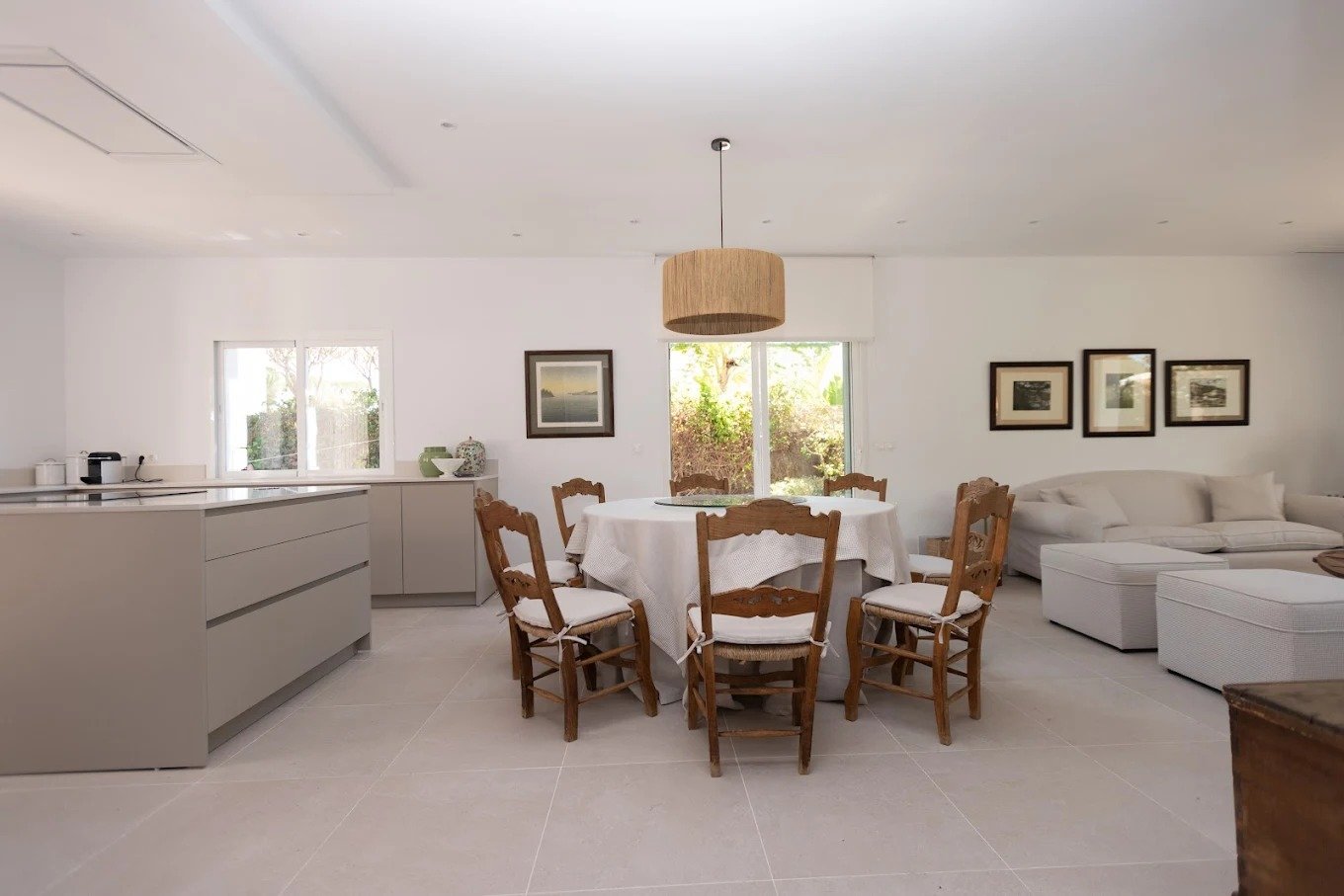 WhatsApp Image 2025-12-04 at 18.22.11 (3)