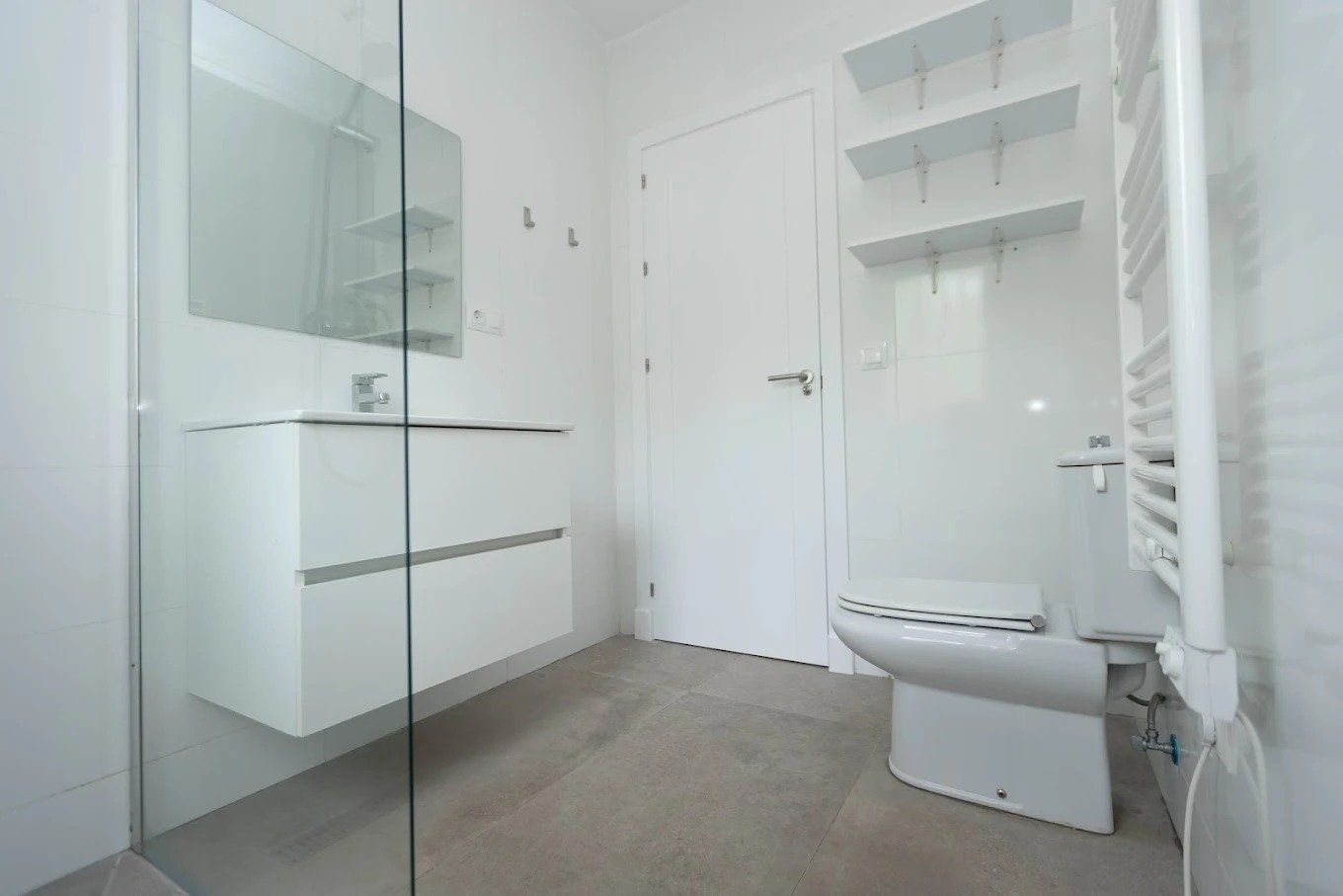 WhatsApp Image 2025-12-04 at 18.22.12