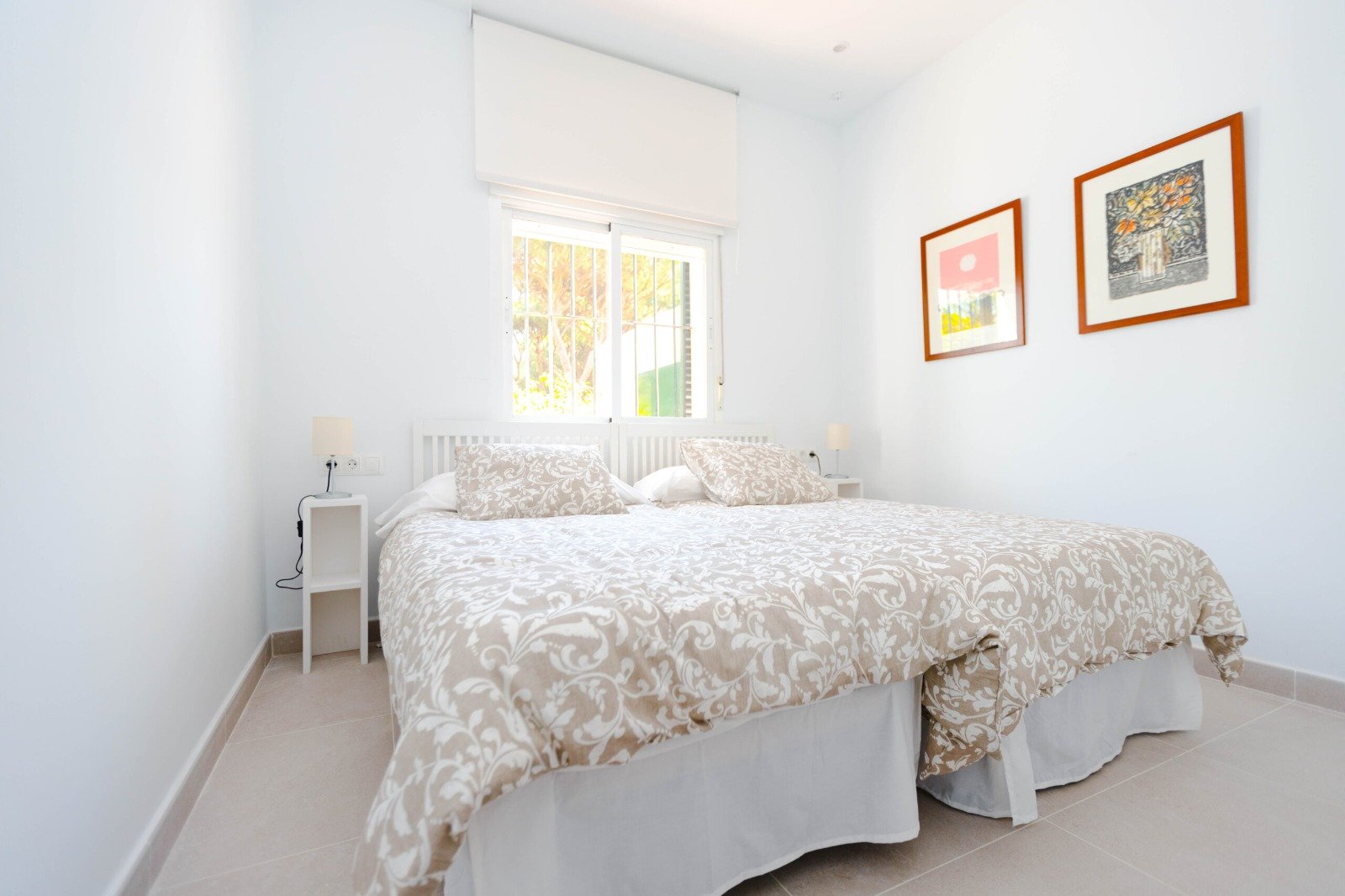 WhatsApp Image 2025-12-04 at 18.22.15 (2)